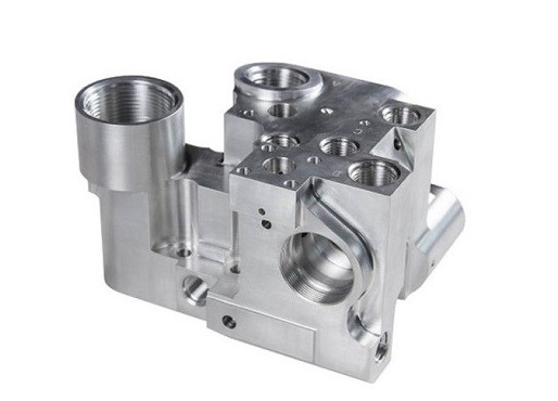 Almofada refrigerando de gerencio feita sob encomenda Lap Joint Flange da extrusão de alumínio do serviço do CNC